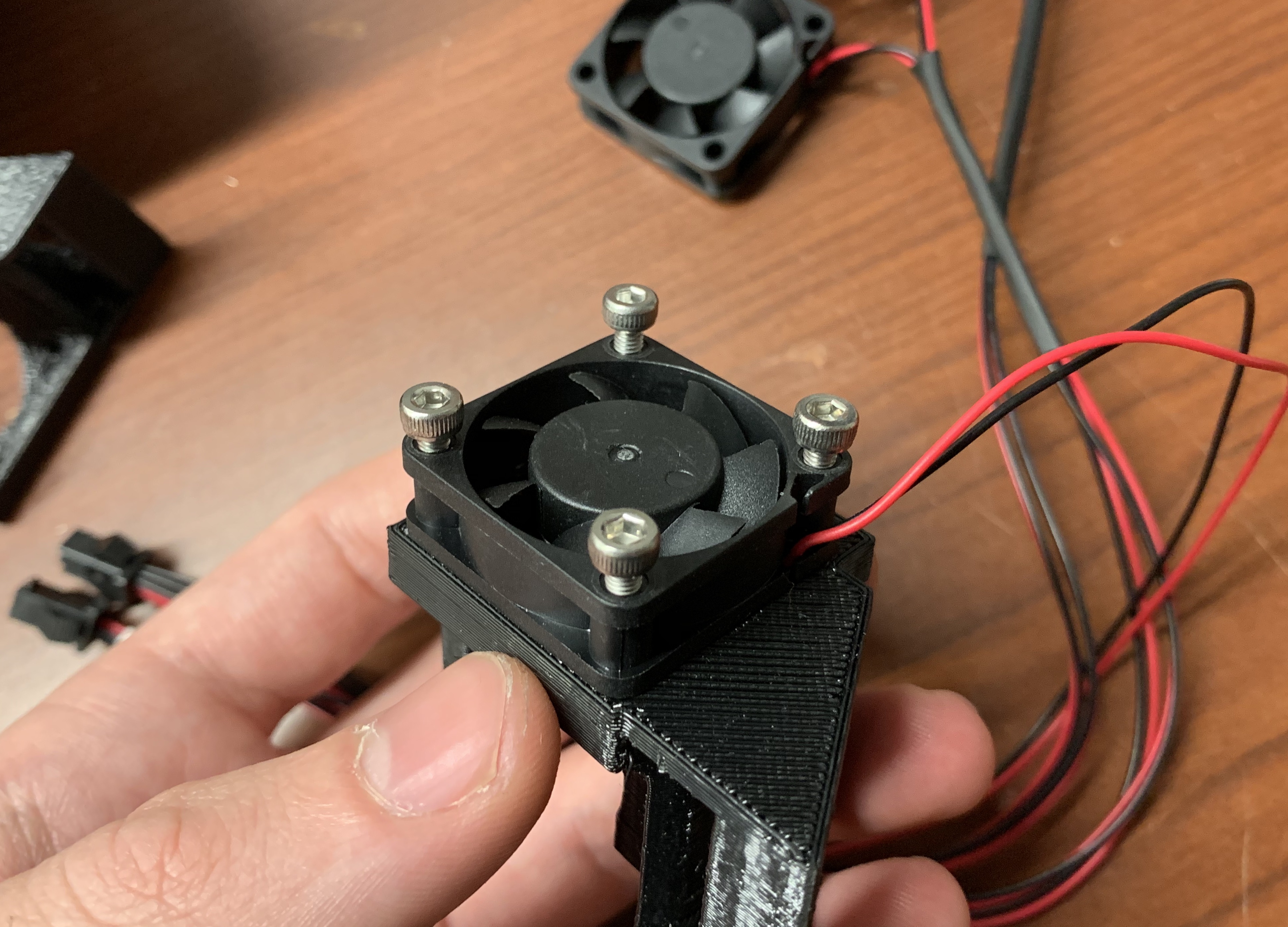 fan_screw_incremental.jpg